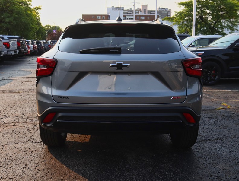 2025 Chevrolet Trax 2RS | 1.2L TURBO | ADPTV CRUISE| BLIS |HTD STR WHL