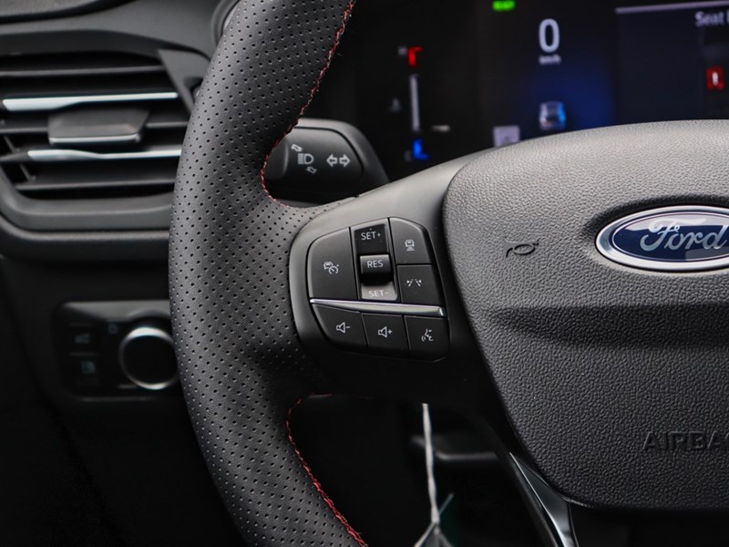 2025 Ford Escape ST-Line Select | AWD | 2.0L | TECH 2 | ROOF | TOW