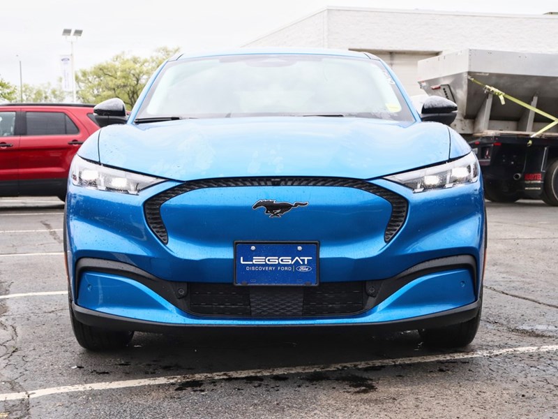 2025 Ford Mustang Mach-E Select | AWD | EXT BAT | COMF PKG | MB PWR CORD