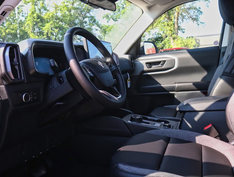 2026 Ford Bronco Sport Big Bend | 4X4 | 1.5L | BLK PKG | ROOF | CONV PKG