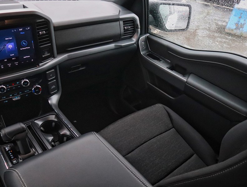 2026 Ford F-150 XLT | 4X4 | 3.5L | 301A | BLK PKG | TOW/HAUL