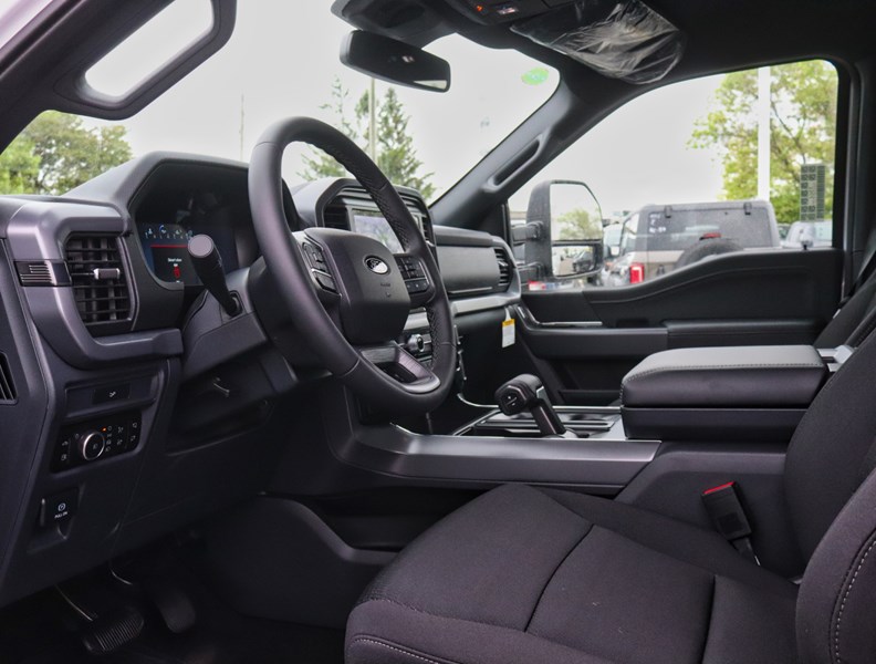 2026 Ford F-150 XLT | 4X4| HYBRID | 302A | 157 | BLK PKG | MB OFF
