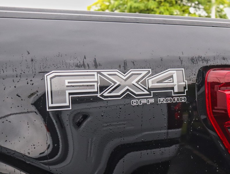 2026 Ford F-150 XLT | 4X4 | HYBRID | 302A | BLK PK | FX4 | BED UTL
