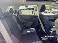 2024 Nissan Rogue AWD SV Moonroof