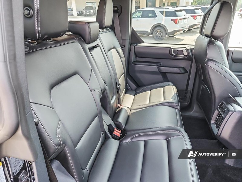2026 Ford Bronco Outer Banks 4 Door 4x4