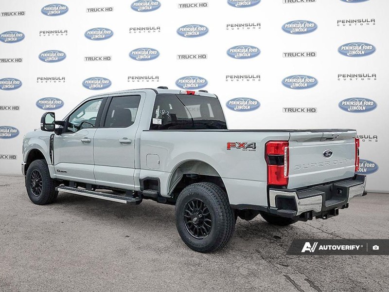 2026 Ford F-250 XLT 4WD Crew Cab 6.75' Box