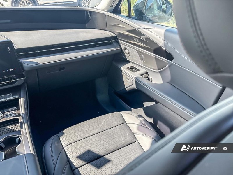 2026 Lincoln Nautilus Reserve AWD