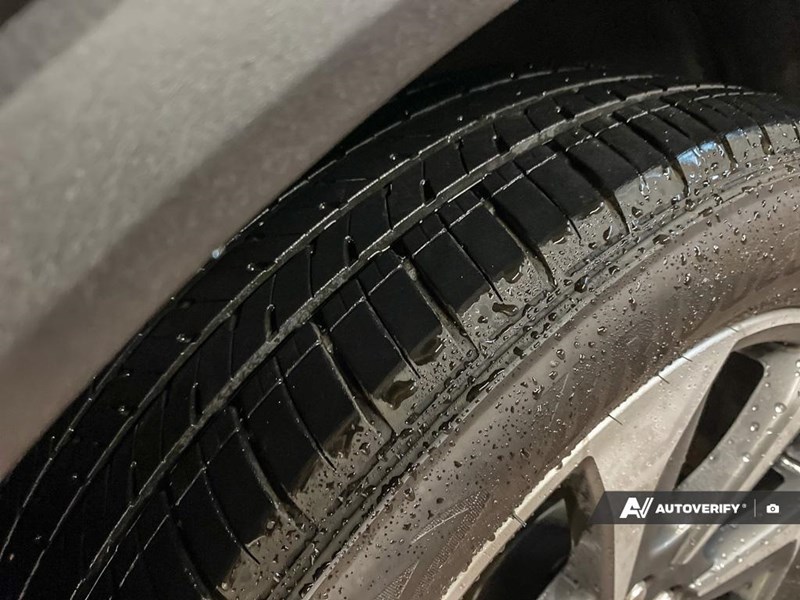 2025 Ford Escape Platinum AWD