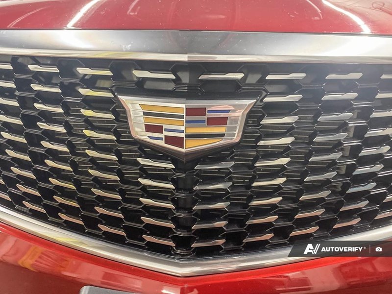 2021 Cadillac XT5 AWD 4dr Premium Luxury