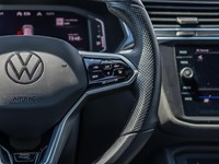 2023 Volkswagen Tiguan Comfortline R-Line Black Edition 4MOTION