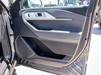 2026 Ford Explorer Active w/200A Pkg 4WD