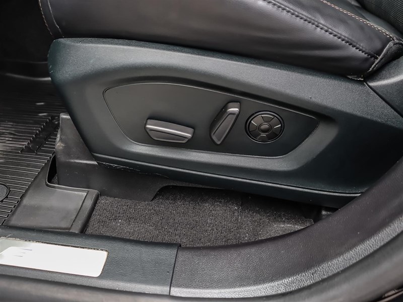 2021 Ford Explorer Platinum 4WD