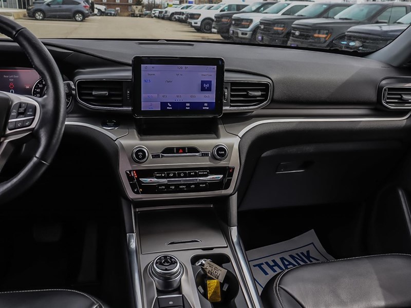 2022 Ford Explorer XLT 4WD