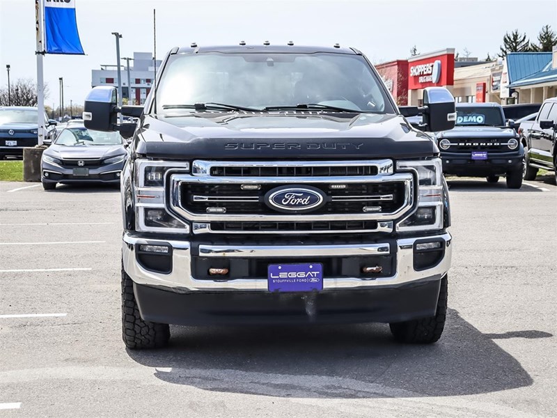 2022 Ford F-250 LARIAT 4WD Crew Cab 6.75' Box