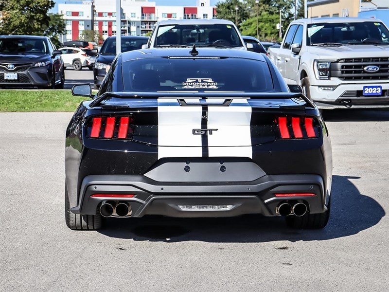 2025 Ford Mustang GT Premium Fastback