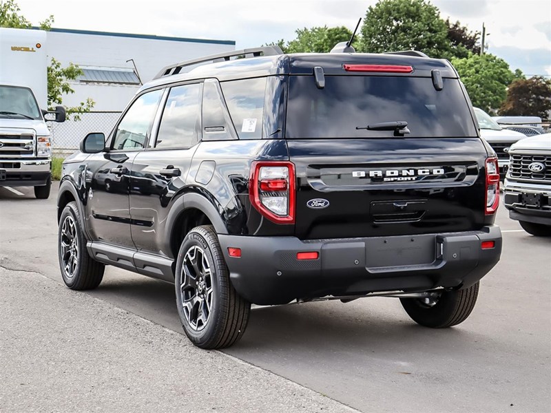 2026 Ford Bronco Sport Outer Banks 4x4