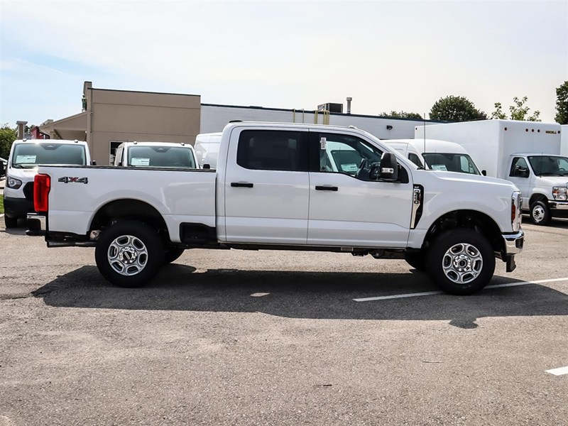 2026 Ford F-250 XLT 4WD Crew Cab 6.75' Box