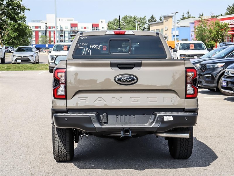2026 Ford Ranger LARIAT 4WD SuperCrew 5' Box