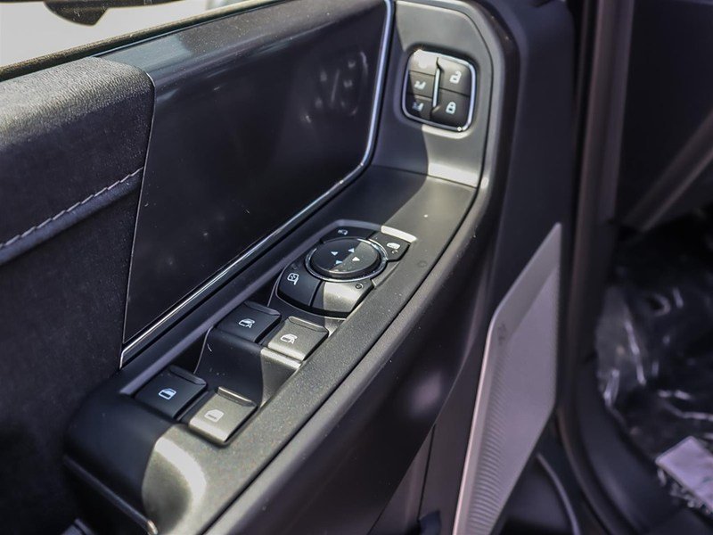 2026 Ford F-150 LARIAT 4WD SuperCrew 5.5' Box