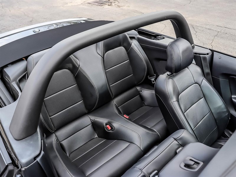 2017 Ford Mustang 2dr Conv EcoBoost Premium