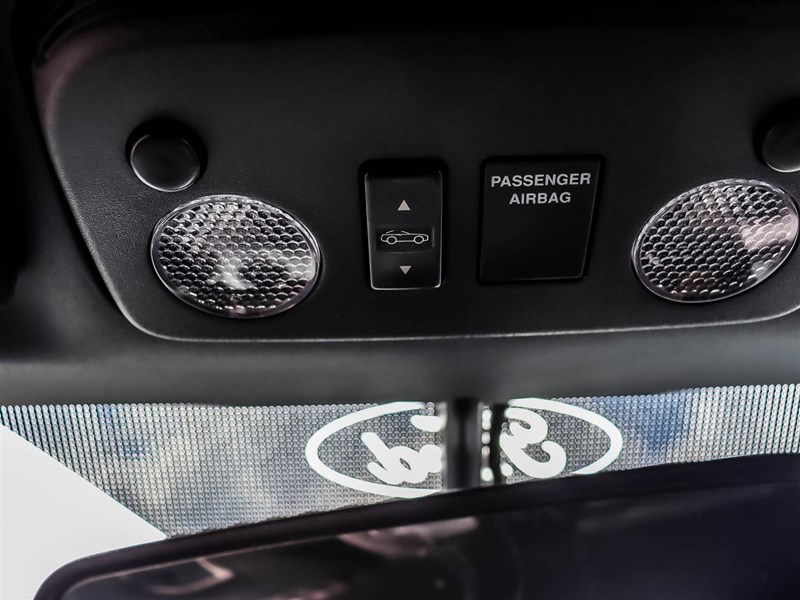 2017 Ford Mustang 2dr Conv EcoBoost Premium