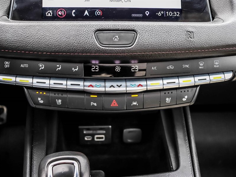 2019 Cadillac XT4 AWD 4dr Sport