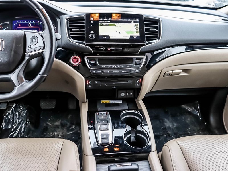 2021 Honda Pilot Touring 8-Passenger AWD