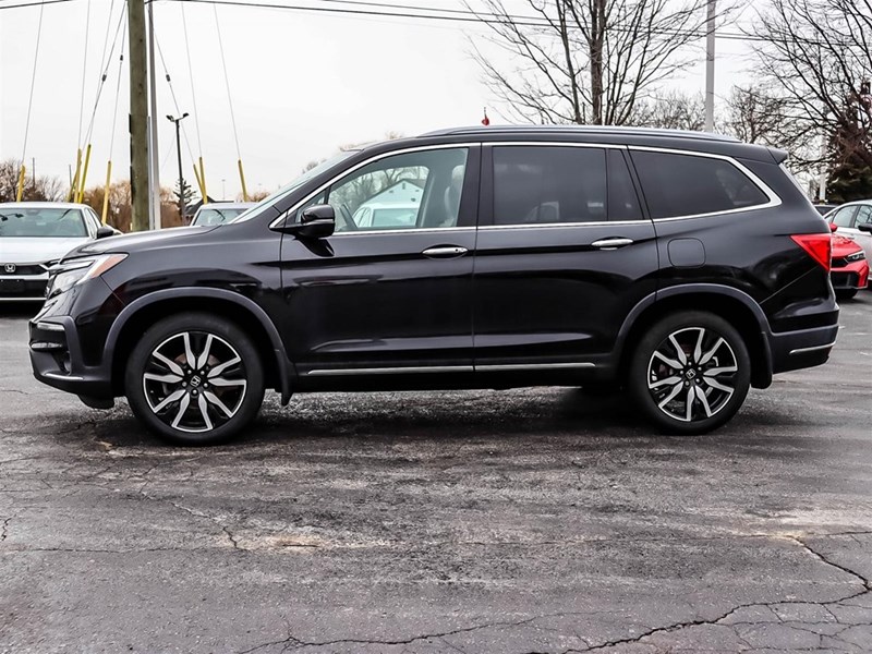 2021 Honda Pilot Touring 8-Passenger AWD