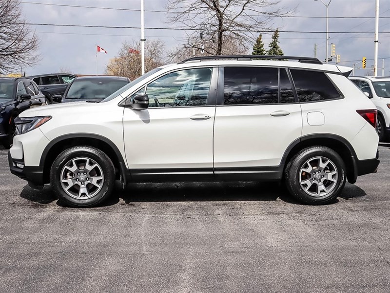 2023 Honda Passport TrailSport AWD