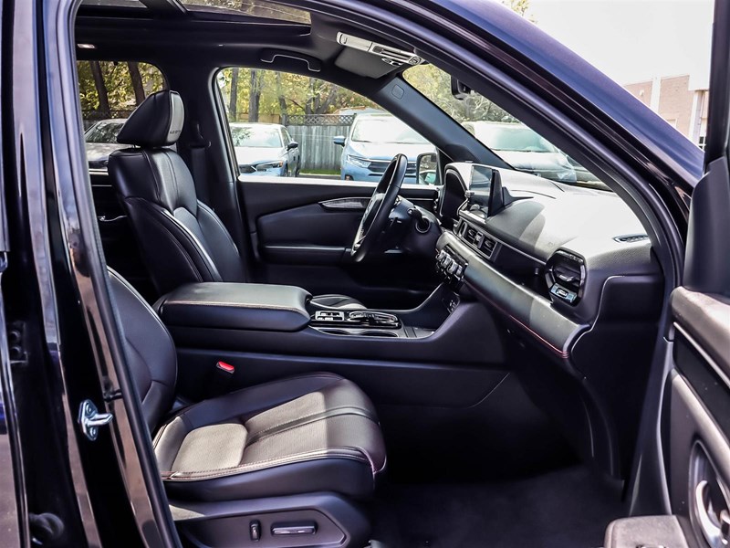 2025 Honda Pilot Black Edition AWD