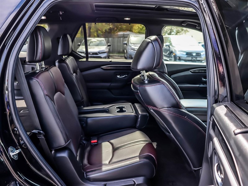 2025 Honda Pilot Black Edition AWD
