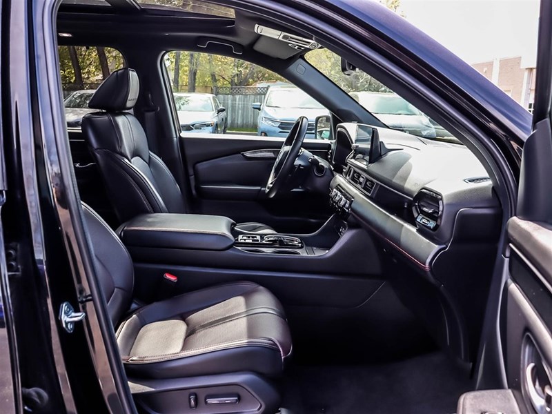 2025 Honda Pilot Black Edition AWD