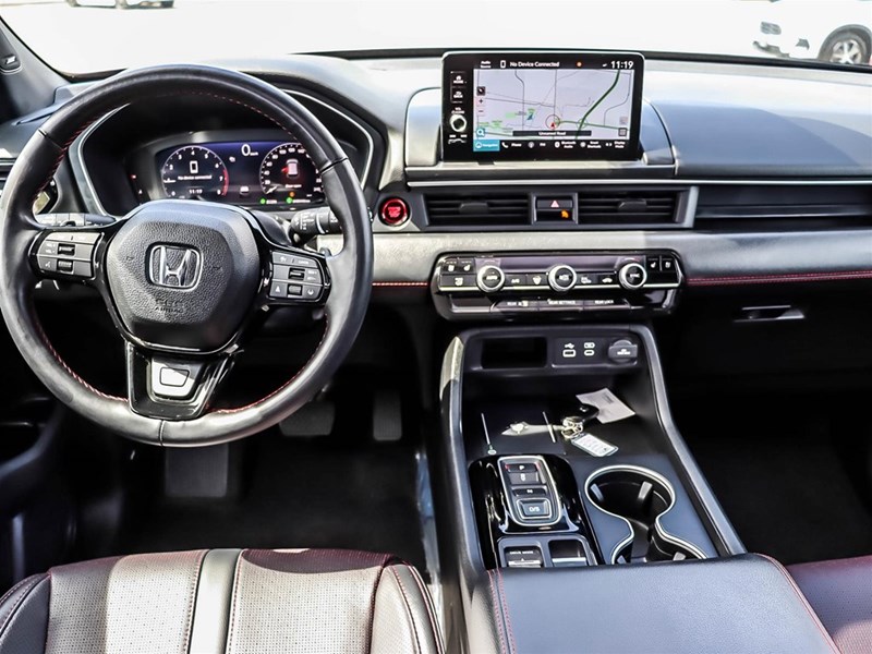 2025 Honda Pilot Black Edition AWD