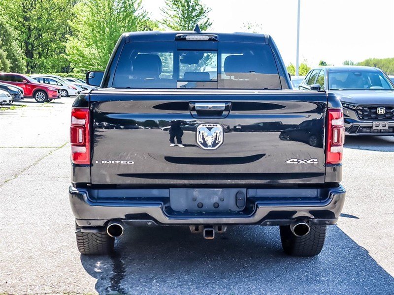 2022 RAM 1500 Limited 4x4 Crew Cab 5'7