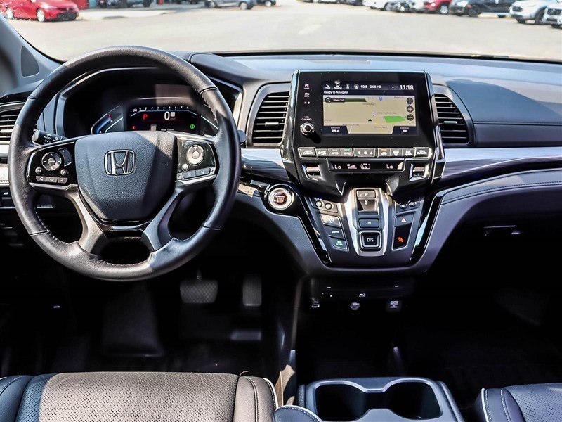 2024 Honda Odyssey Touring Auto