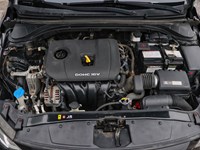 2017 Hyundai Elantra GLS | Heated Seats | Bluetooth | Smart Key