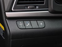 2017 Hyundai Elantra GLS | Heated Seats | Bluetooth | Smart Key