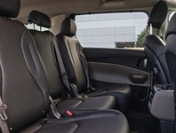 2025 Kia Carnival Hybrid 1000 KM/TANK/BEST IN CLASS 3 ROW/BOUGHT HERE