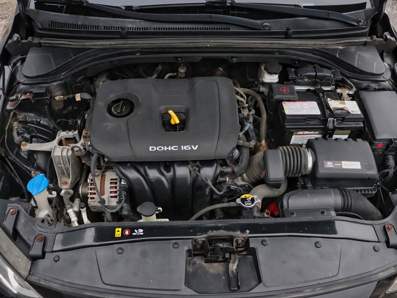 2017 Hyundai Elantra GLS | Heated Seats | Bluetooth | Smart Key