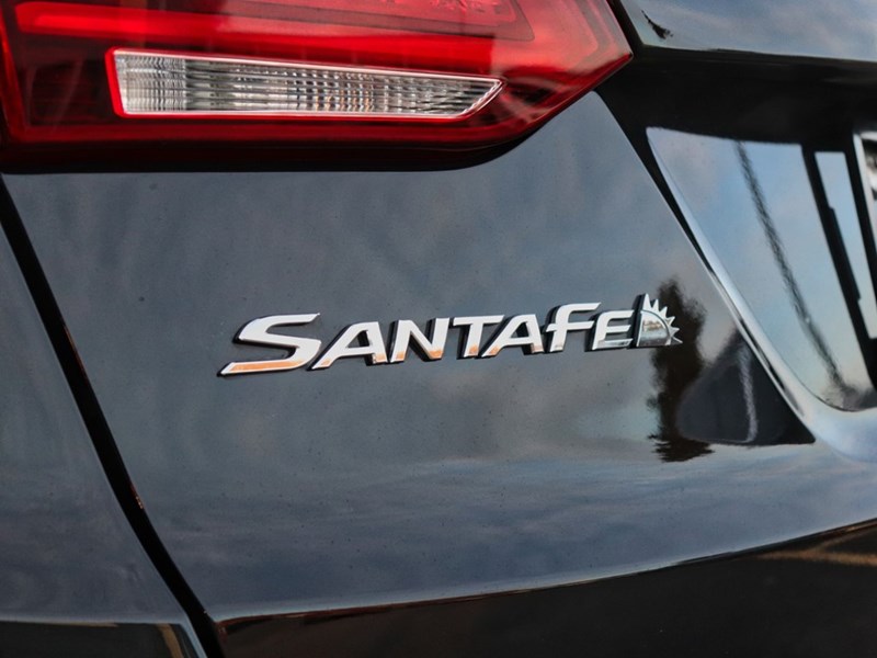 2017 Hyundai Santa Fe Sport SE AWD | Heated Seats | Leather | Back Up Camera