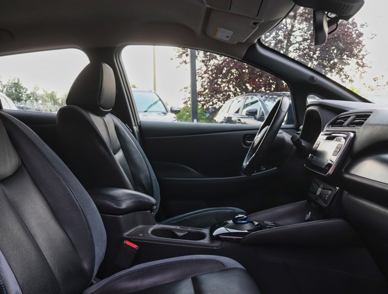 2018 Nissan LEAF SL Hatchback