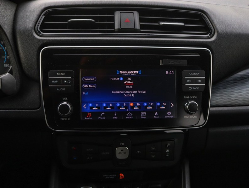 2018 Nissan LEAF SL Hatchback