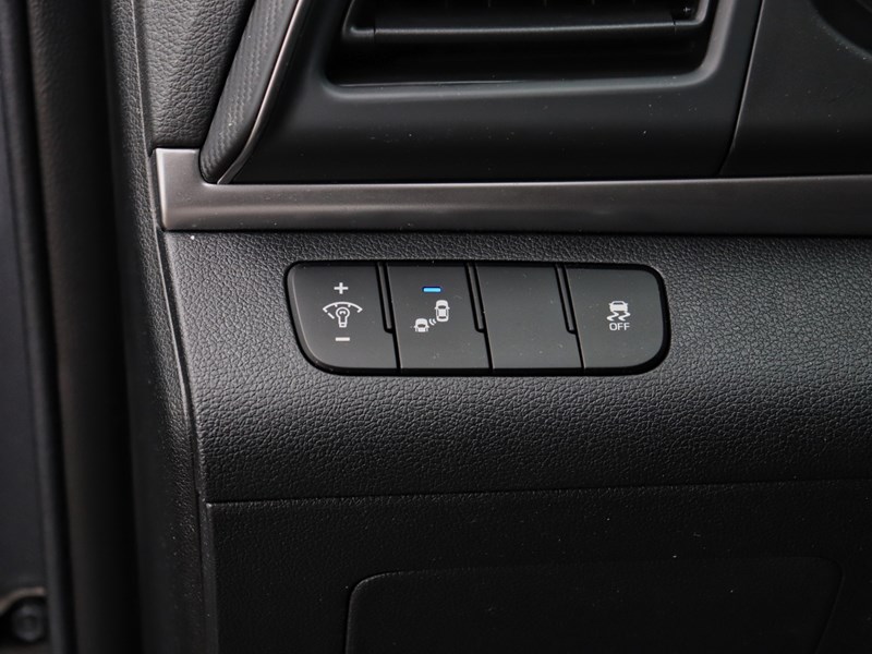 2019 Hyundai Elantra Preferred | Heated Seats | No Accidents | Carplay