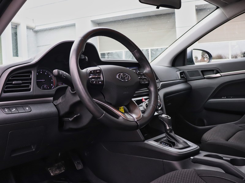2019 Hyundai Elantra Preferred | Heated Seats | No Accidents | Carplay