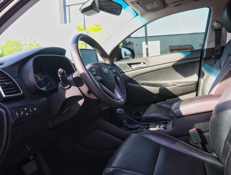 2020 Hyundai Tucson Ultimate AWD/PANO ROOF/LEATHER/LIFT GATE/ONE OWNER