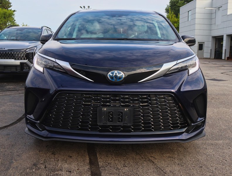 2021 Toyota Sienna 2021 Toyota Sienna XSE Hybrid | 137,241 KM | 7-PAS