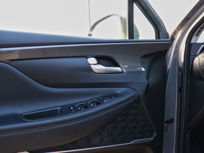 2022 Hyundai Santa Fe Preferred AWD | Sunroof | No Accidents | Carplay