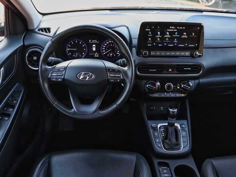 2023 Hyundai Kona Preferred AWD | Sun & Leather Package | Blind Spot