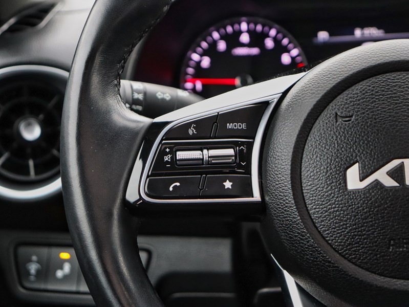 2023 Kia Forte EX Premium IVT