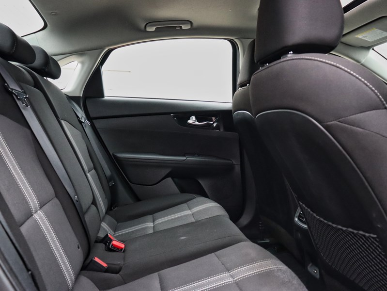 2023 Kia Forte EX Premium IVT